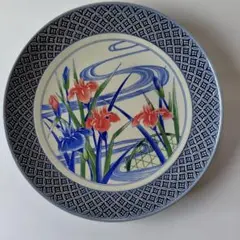 花柄の円形皿