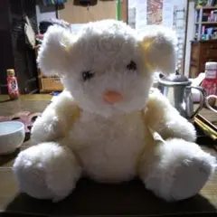 クリーム色のクマのぬいぐるみ 約30cm