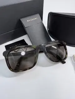 BVLGARI サングラス べっ甲柄 イタリア製のサムネイル