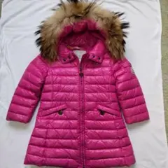 MONCLER ピンク ロングモデル ファー付きダウンコート 98cm 3歳