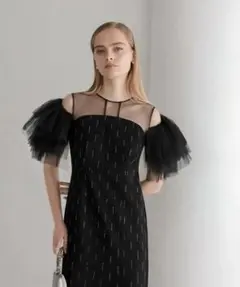 LEJA オープンショルダーチュールストーンIラインドレス　オケージョン