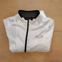 『OAKLEY』ホワイト ナイロンジャケット Ｌサイズ