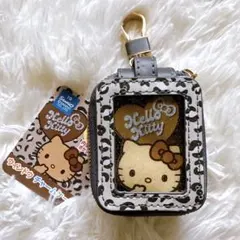 【新品】ハローキティ 窓付きチャームケース ヒョウ柄 ポーチ サンリオ 推し活