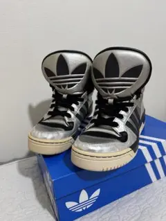 Adidasメトロアティチュード ビックタン JeremyScott swagのサムネイル
