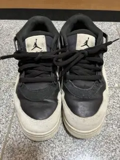 最終値下げ ナイキ Air Jordan nike 4 ブラック スニーカーのサムネイル