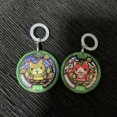 妖怪ウォッチ　めじるしチャーム　イチゴニャン　キウイニャン　妖怪メダル