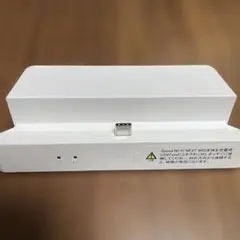 au w05クレードル