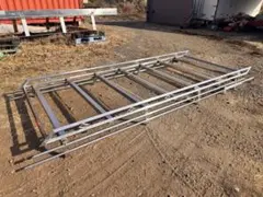 鉄製 移動式足場 シャッター引き取り限定 - メルカリ