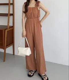 ギャザーショルダーオールインワンのサムネイル