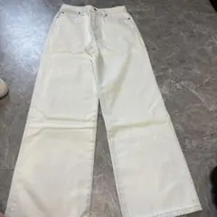 UNIQLO ホワイト デニムパンツ 24サイズ