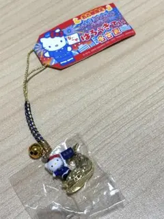 ハローキティ 名古屋限定 しゃちほこバスガイド ストラップ - メルカリ