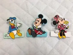 ディズニー　バッジ3種セット