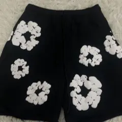 DENIM TEARS ハーフパンツ ブラック S しょぴしょぴ様専用 - メルカリ