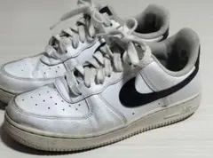 NIKE AIR FORCE 1 ホワイト ブラック