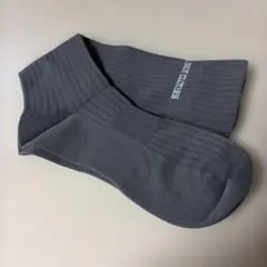 UNDERCOVER グレー リブ編みソックスのサムネイル