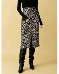 【美品】ラグナムーン　レオパード柄　タイトスカート