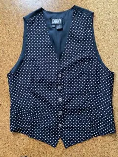 Item thumbnail for item 44899403-231d-484a-85f3-33345525924d