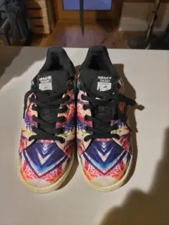 アディダス　レア　スタンスミス　スニーカー　花柄　23ｃｍ