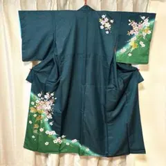 Item thumbnail for item e74badeb-5dd0-4403-856d-1e50ffbf08a7