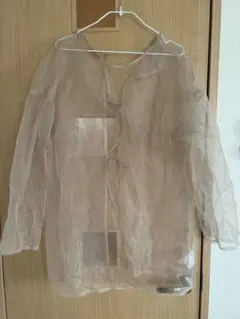 ベージュ シースルー カーディガン風シャツ　シアー