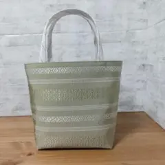 博多献上柄帯リメイク オフホワイト✕ネイビーデニム風 バネハンドルバッグ 博多献上柄帯リメイク オフホワイト✕ネイビーデニム風 バネ