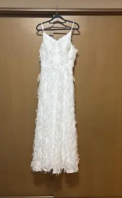 値下げしました！【試着のみ】フェザードレス ホワイト 結婚式 前撮り Lサイズ