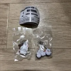 ドラゴンボール めじるしアクセサリー4 カリン様 ブルマのバイク　2点