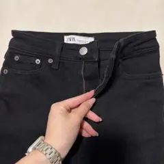 ZARA レディース　ブラックスキニーデニム ハイウエスト