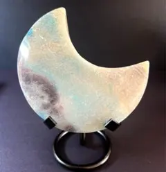 天然石 ☆ トロレアイト 月 月型 カービング　置物