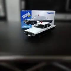 日産 リーフ 大阪府警察パトロールカー 限定品 - メルカリ