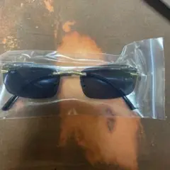 ブラックメタルフレーム サングラス