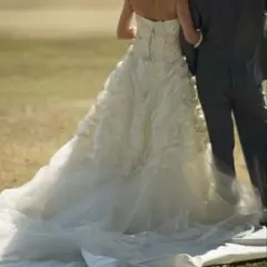 【20万円ドレス】 ウエディングドレス