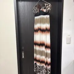 ホルターネック ロングワンピース レオパード柄のサムネイル