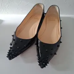 Christian Louboutin フラットシューズ ブラック　エナメル