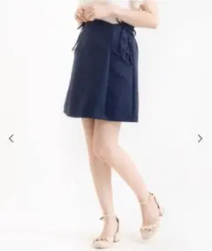 【美品】マジェスティックレゴンサイドリボン付きスカートネイビー