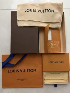 2025年最新】ヴィトン 空箱の人気アイテム - メルカリ