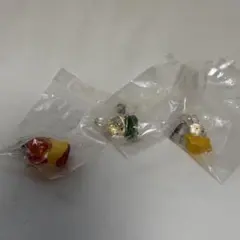 めじるしアクセサリー　ミッフィー　ガチャ