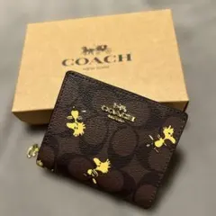 COACH スヌーピー柄 二つ折り財布