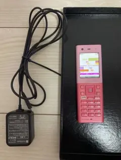 WILLCOM HONEYBEE 京セラ ピンク 本体／充電器のサムネイル