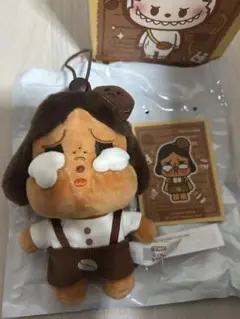 POP BEANコーヒーファクトリー クライベイビー ぬいぐるみペンダント