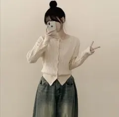 SONA ケーブルラウンドセミクロップ長袖カーディガン