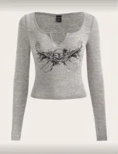 ‼️¥800➡️SHEIN スカルプリント ノッチネッククロップ 長袖トップス M