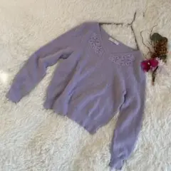 美品！Maglie長袖トップス(M)ラベンダー　紫　Vネック 花柄　ナイロン