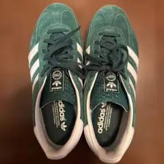 adidas Gazelle グリーン/ホワイト スニーカー
