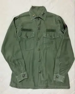 1960年代 米陸軍OG-107ユーティリティシャツ ML相当 空挺師団 少尉