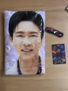 値下げ未開封品 郷ひろみコンサート プレミアムシート特典 ＆新品未使用 Tシャツ 未開封品 郷ひろみコンサート プレミアムシート特典 ＆ 新品未