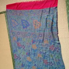 花柄シルクストール 青と赤のグラデーション