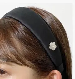 MARY QUANT ベーシックサテン　カチューシャ　ブラックのサムネイル