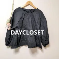 DAYCLOSET デイクローゼット バック リボン ペプラム トップスのサムネイル