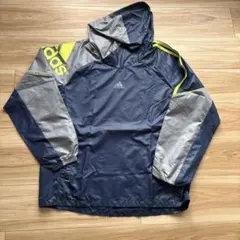 adidas CLIMAPROOF フード付きナイロンジャケット　サイズＭ
